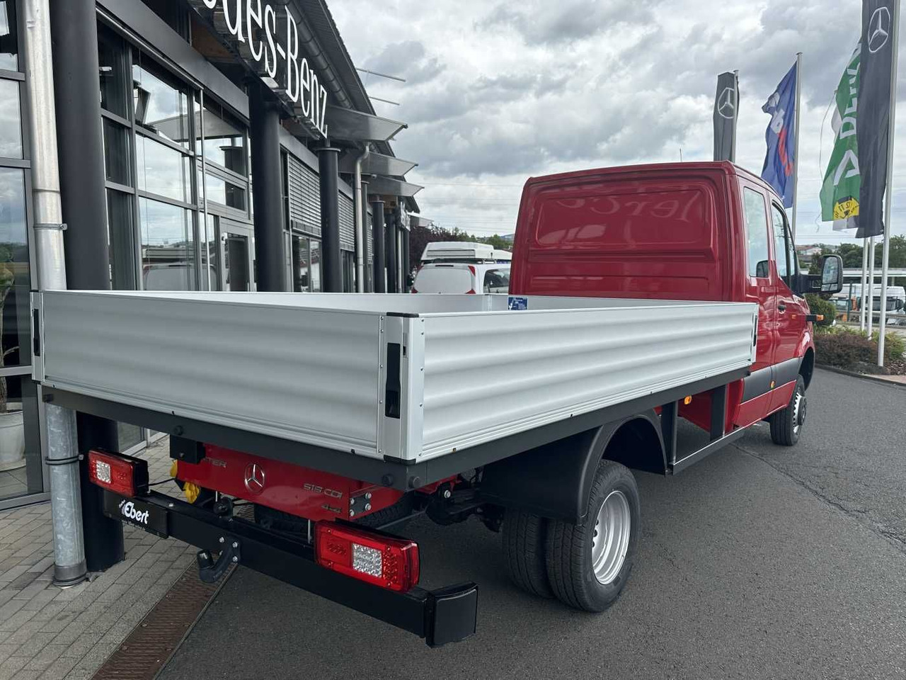 Mercedes-Benz Sprinter 519 CDI 4x4 4325 DoKa AHK Klima Kamera - Легка бортова вантажівка, Вантажопасажирський фургон: фото 4 Mercedes-Benz Sprinter 519 CDI 4x4 4325 DoKa AHK Klima Kamera - Легка бортова вантажівка, Вантажопасажирський фургон: фото 4