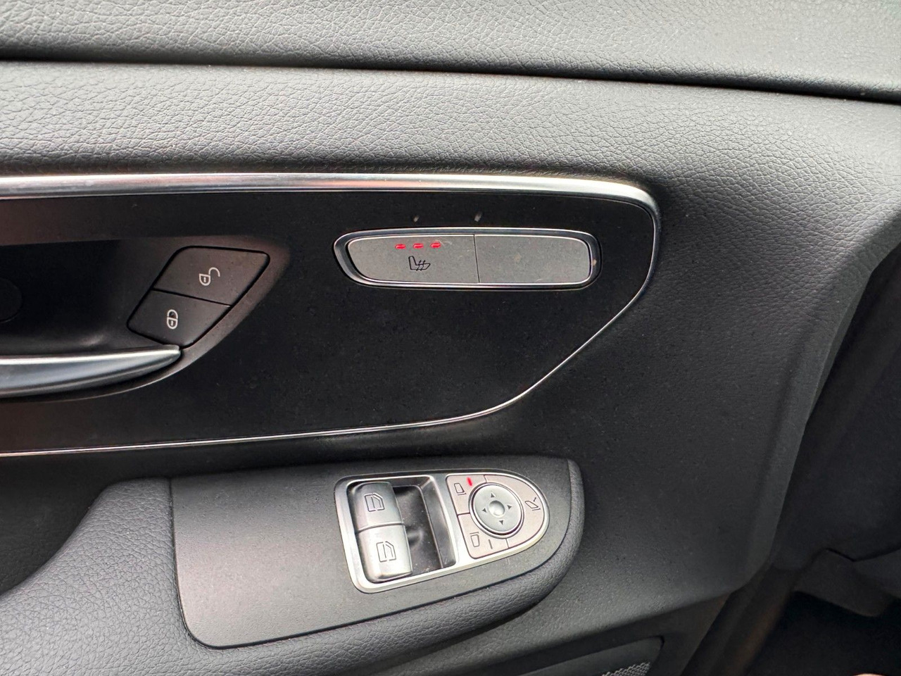 Універсал Mercedes-Benz V 220 d STYLE K Liege-Paket AHK2,5 DISTRONIC: фото 16 Універсал Mercedes-Benz V 220 d STYLE K Liege-Paket AHK2,5 DISTRONIC: фото 16