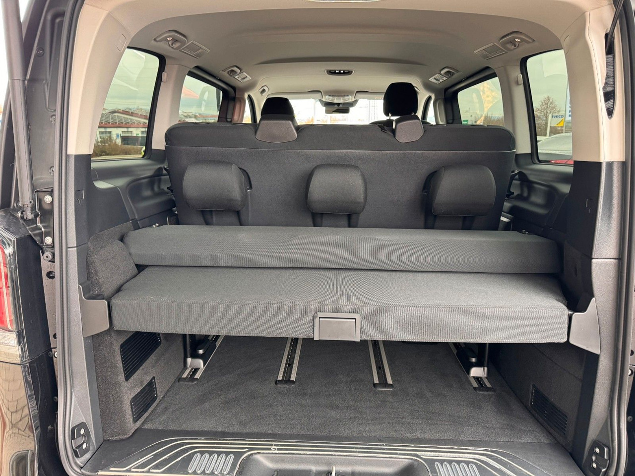 Універсал Mercedes-Benz V 220 d STYLE K Liege-Paket AHK2,5 DISTRONIC: фото 6 Універсал Mercedes-Benz V 220 d STYLE K Liege-Paket AHK2,5 DISTRONIC: фото 6