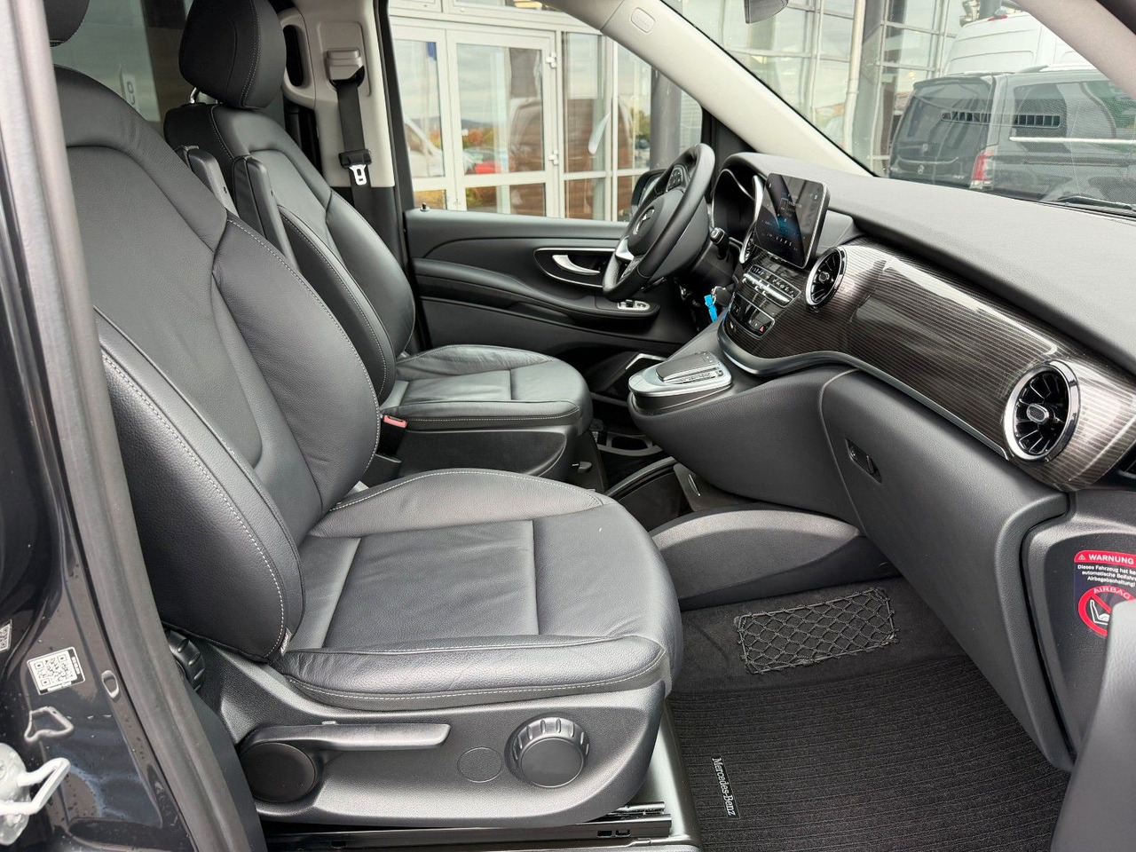 Mercedes-Benz V 250 AVANTGARDE ED AHK Tisch 6Sitze в лізинг Mercedes-Benz V 250 AVANTGARDE ED AHK Tisch 6Sitze: фото 10
