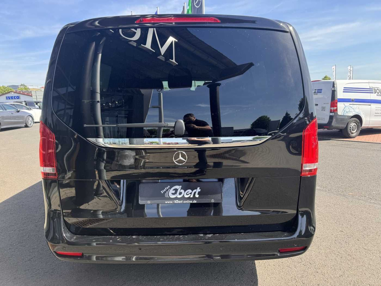 Mercedes-Benz V 300 d AVA Extralang AIRMATIC Standheiz 360Kam - Легковий автомобіль: фото 5 Mercedes-Benz V 300 d AVA Extralang AIRMATIC Standheiz 360Kam - Легковий автомобіль: фото 5
