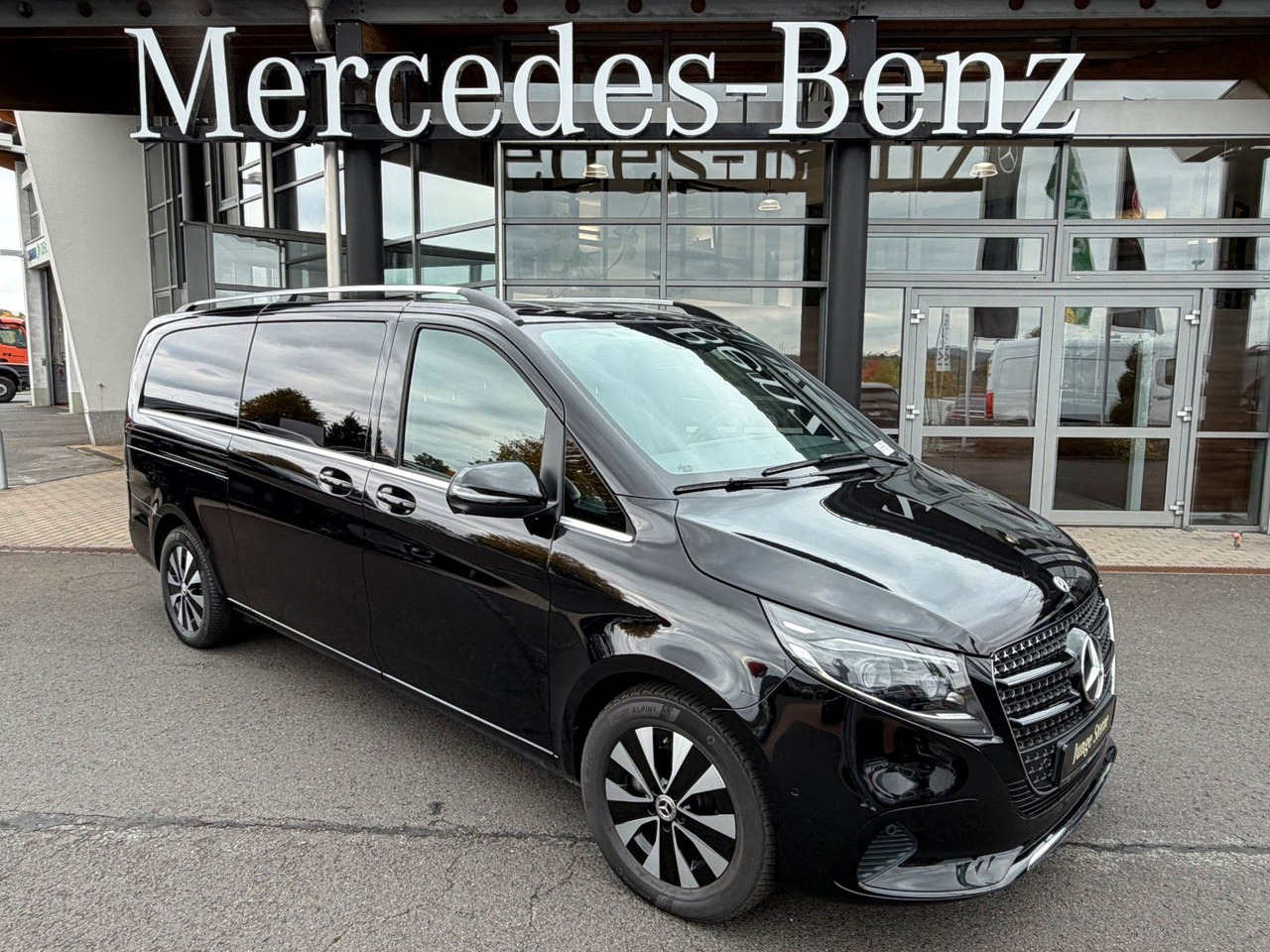 Mercedes-Benz V 300 d AVANTGARDE Extralang 360Kamera Standh - Універсал: фото 1 Mercedes-Benz V 300 d AVANTGARDE Extralang 360Kamera Standh - Універсал: фото 1