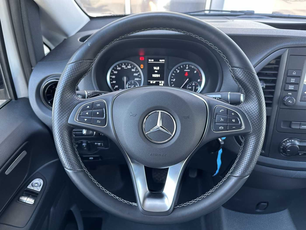 Легковий автомобіль Mercedes-Benz Vito 114 CDI Tourer 8Sitze Klima Audio40 Kamera: фото 11