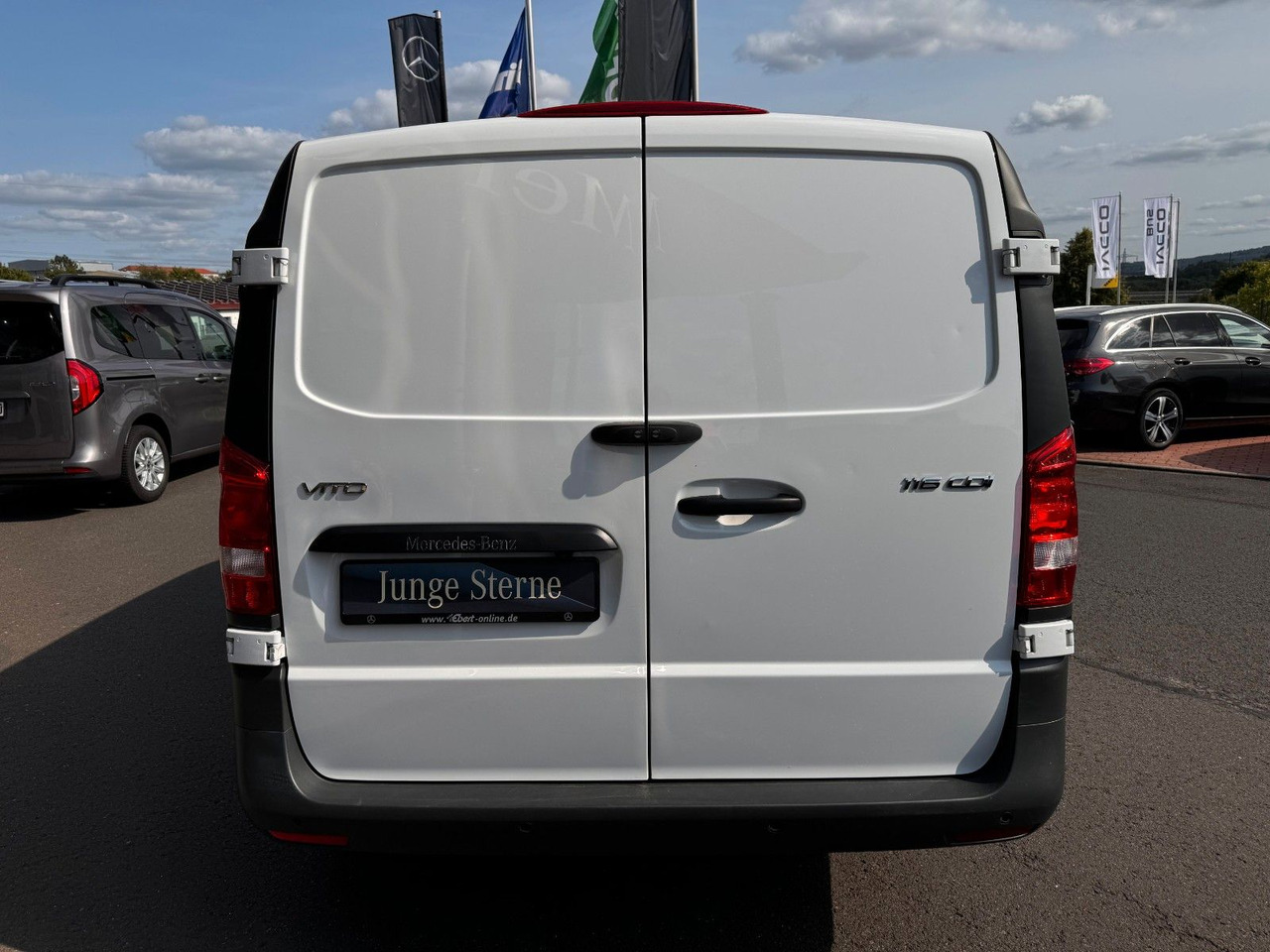 Mercedes-Benz Vito 116 CDI 3200 Klima Kamera Audio40 - Суцільнометалевий фургон: фото 5 Mercedes-Benz Vito 116 CDI 3200 Klima Kamera Audio40 - Суцільнометалевий фургон: фото 5