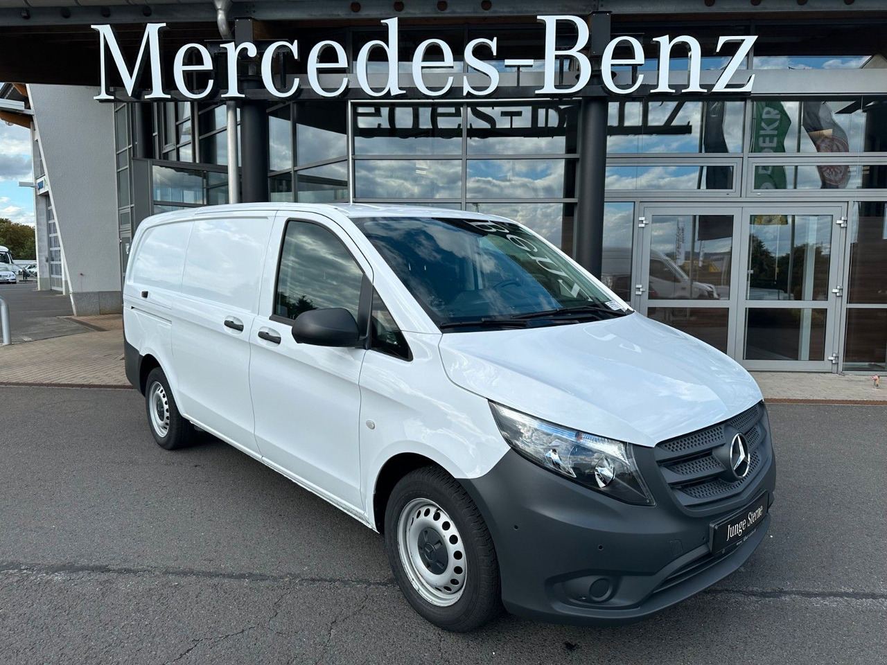 Mercedes-Benz Vito 116 CDI Klima Kamera Audio40 SHZ - Легковий фургон: фото 1 Mercedes-Benz Vito 116 CDI Klima Kamera Audio40 SHZ - Легковий фургон: фото 1