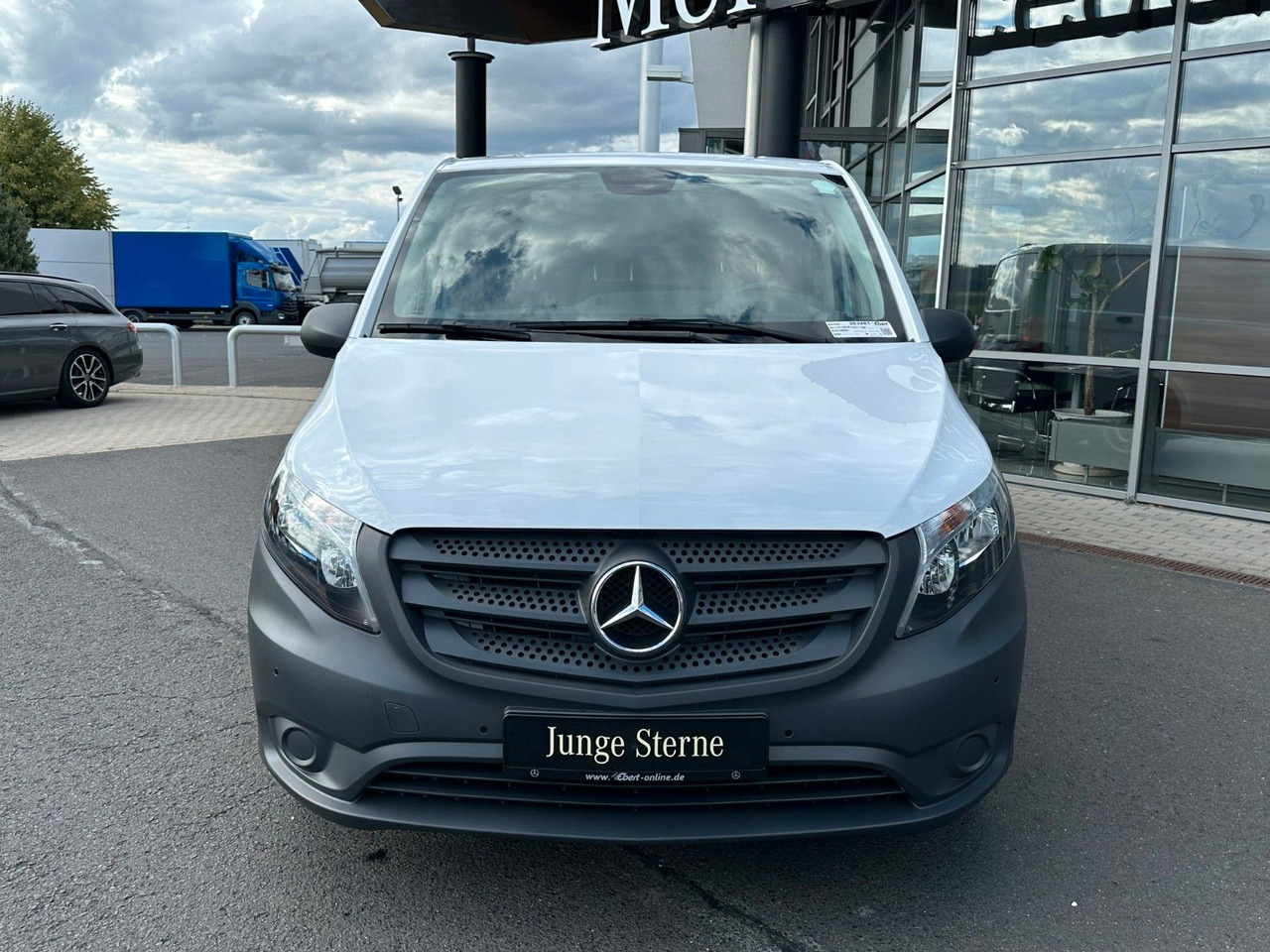 Mercedes-Benz Vito 116 CDI Klima Kamera Audio40 SHZ - Легковий фургон: фото 2 Mercedes-Benz Vito 116 CDI Klima Kamera Audio40 SHZ - Легковий фургон: фото 2