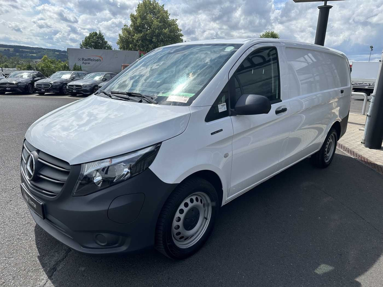 Mercedes-Benz eVito 112 Klima Kamera Navi SHZ Tempomat - Легковий фургон, Електричний фургон: фото 3 Mercedes-Benz eVito 112 Klima Kamera Navi SHZ Tempomat - Легковий фургон, Електричний фургон: фото 3