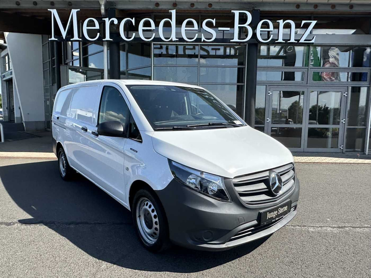 Mercedes-Benz eVito 112 Klima Kamera Navi SHZ Tempomat - Легковий фургон, Електричний фургон: фото 1 Mercedes-Benz eVito 112 Klima Kamera Navi SHZ Tempomat - Легковий фургон, Електричний фургон: фото 1
