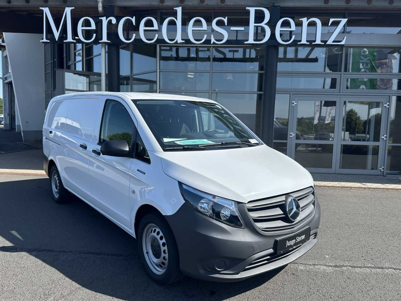 Mercedes-Benz eVito 112 Klima Kamera Navi SHZ Tempomat - Легковий фургон, Електричний фургон: фото 1 Mercedes-Benz eVito 112 Klima Kamera Navi SHZ Tempomat - Легковий фургон, Електричний фургон: фото 1