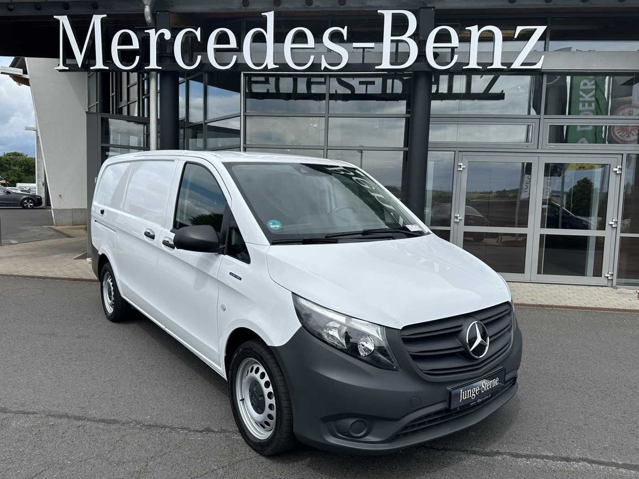 Mercedes-Benz eVito 112 Klima Kamera Navi SHZ Tempomat - Легковий фургон, Електричний фургон: фото 1 Mercedes-Benz eVito 112 Klima Kamera Navi SHZ Tempomat - Легковий фургон, Електричний фургон: фото 1