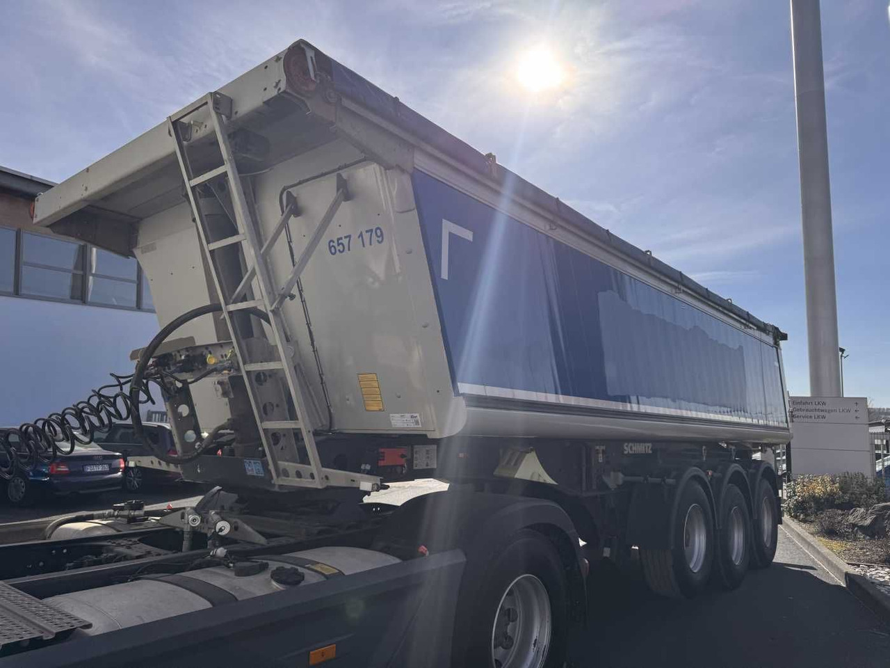 Schmitz Cargobull SGF*S3 SKI 24 SL 7.2 Mulde 23m³ Liftachse 5x Schmitz Cargobull SGF*S3 SKI 24 SL 7.2 Alu-Mulde 23m³ Liftachse - Самоскид напівпричіп: фото 2 Schmitz Cargobull SGF*S3 SKI 24 SL 7.2 Mulde 23m³ Liftachse 5x Schmitz Cargobull SGF*S3 SKI 24 SL 7.2 Alu-Mulde 23m³ Liftachse - Самоскид напівпричіп: фото 2
