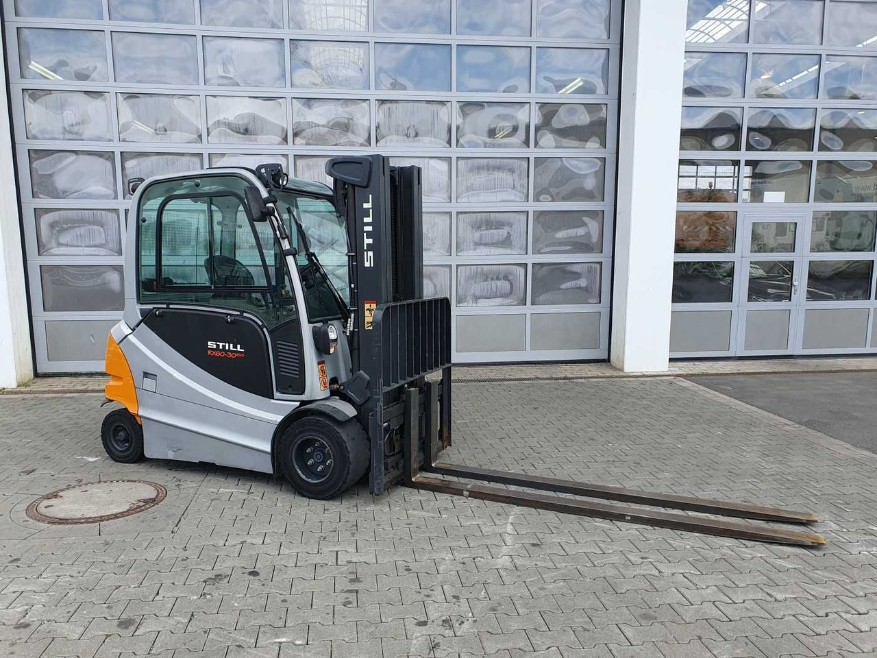 Still RX60-30L/600 - Triplex: 4.6m / SS / 9.311h - Електронавантажувач: фото 2 Still RX60-30L/600 - Triplex: 4.6m / SS / 9.311h - Електронавантажувач: фото 2