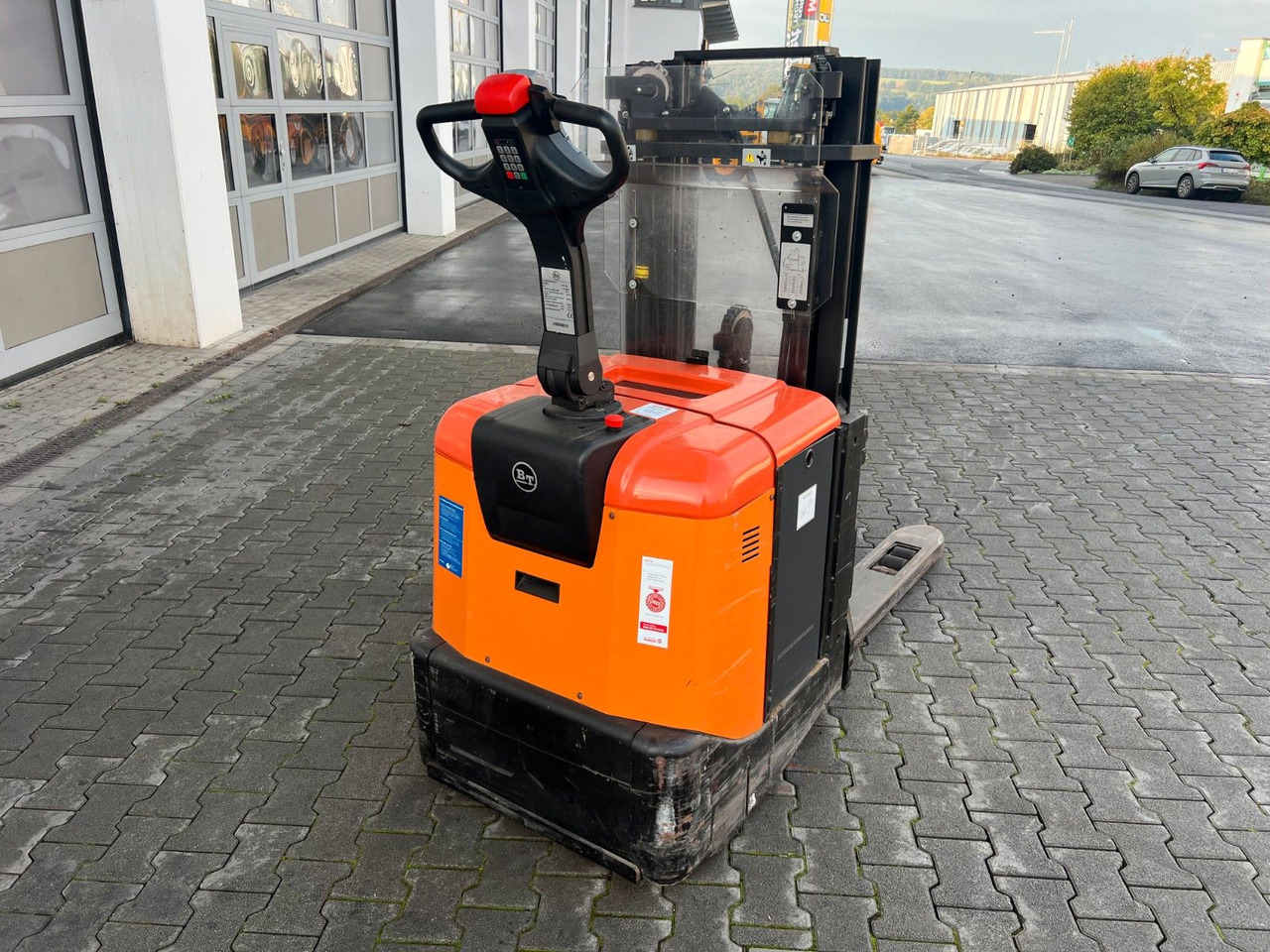 Toyota SPE 125 L / nur 382h ! / Hochhubwagen / 3.350mm - Штабелер: фото 4 Toyota SPE 125 L / nur 382h ! / Hochhubwagen / 3.350mm - Штабелер: фото 4