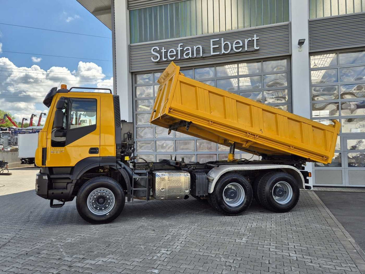 Iveco Trakker AD380T50 6x4 Kipper/SZM Wechselsystem - Тягач: фото 4 Iveco Trakker AD380T50 6x4 Kipper/SZM Wechselsystem - Тягач: фото 4