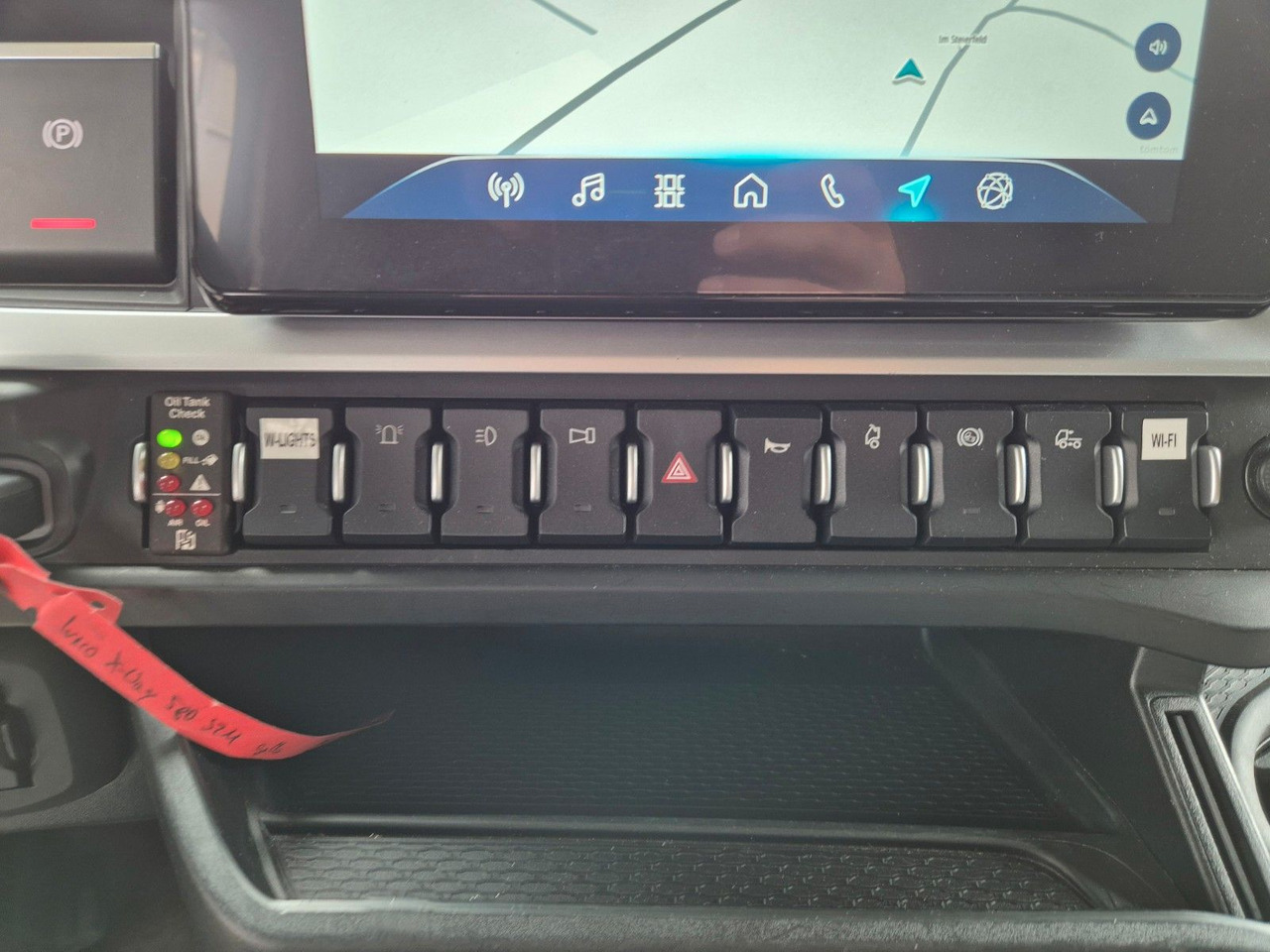 Тягач Iveco X-Way AS440X58T/FP ON 4x2 Hydraulik Mirror-Cams: фото 20 Тягач Iveco X-Way AS440X58T/FP ON 4x2 Hydraulik Mirror-Cams: фото 20