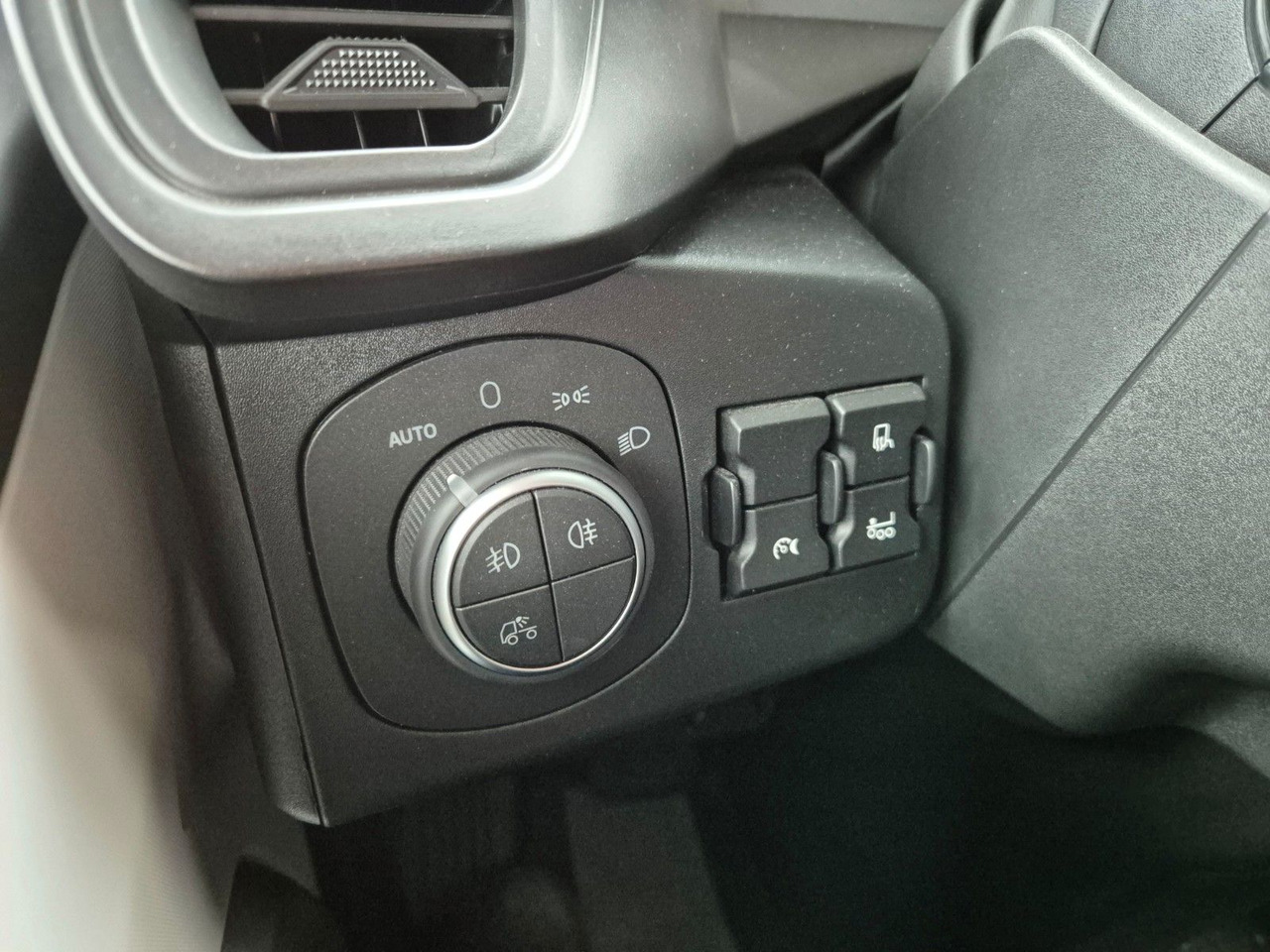 Тягач Iveco X-Way AS440X58T/FP ON 4x2 Hydraulik Mirror-Cams: фото 27 Тягач Iveco X-Way AS440X58T/FP ON 4x2 Hydraulik Mirror-Cams: фото 27