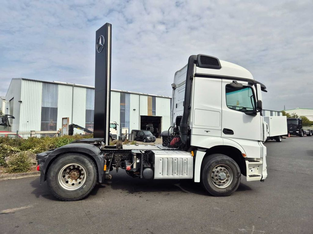 Mercedes-Benz Arocs 1845 LS 4x4 HAD Retarder Hydraulik Navi - Тягач: фото 5 Mercedes-Benz Arocs 1845 LS 4x4 HAD Retarder Hydraulik Navi - Тягач: фото 5