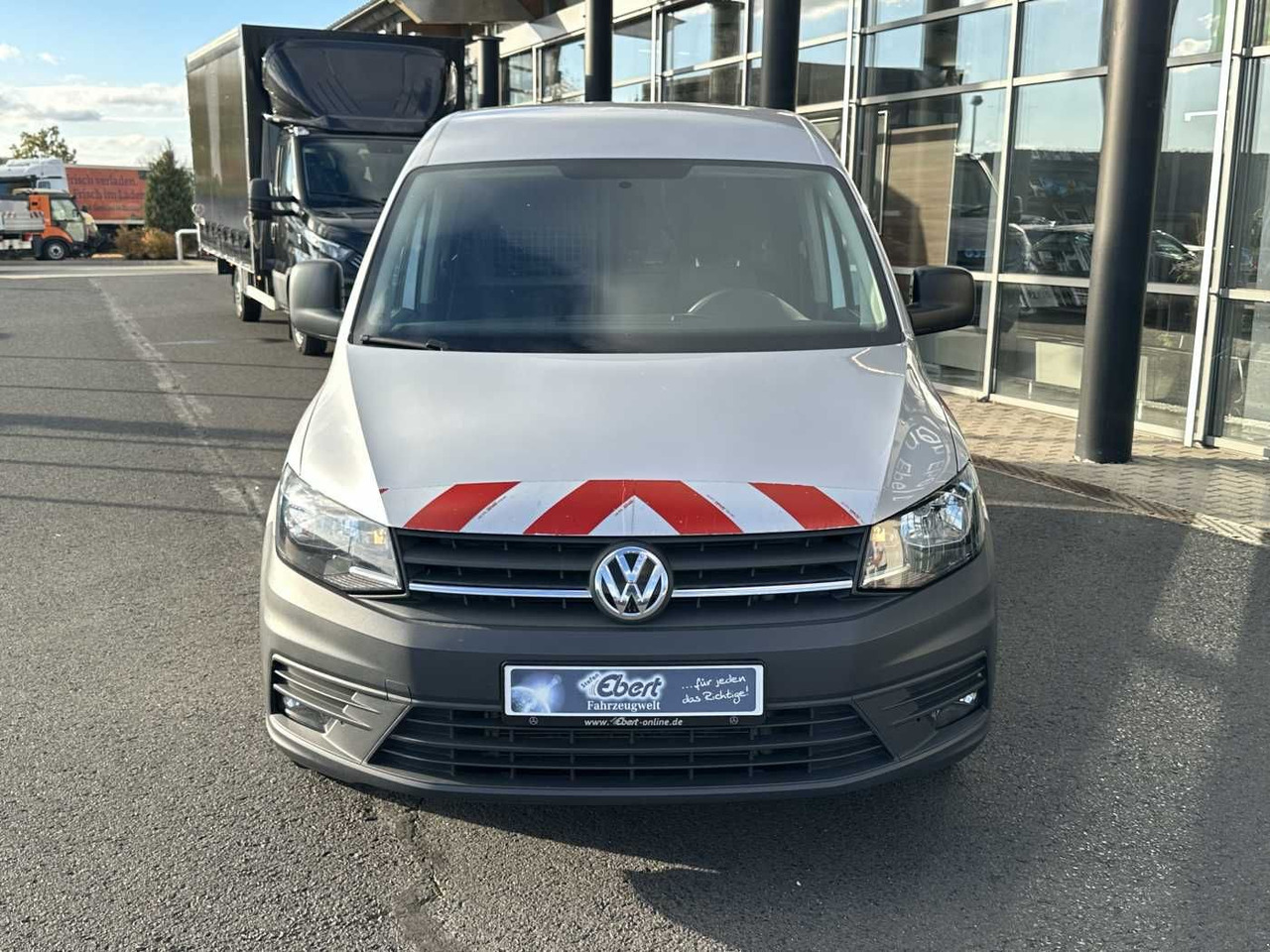 Volkswagen Caddy 1.6 TDI Klima Navi 8Räder Trennwand klappb - Легковий фургон: фото 2 Volkswagen Caddy 1.6 TDI Klima Navi 8Räder Trennwand klappb - Легковий фургон: фото 2