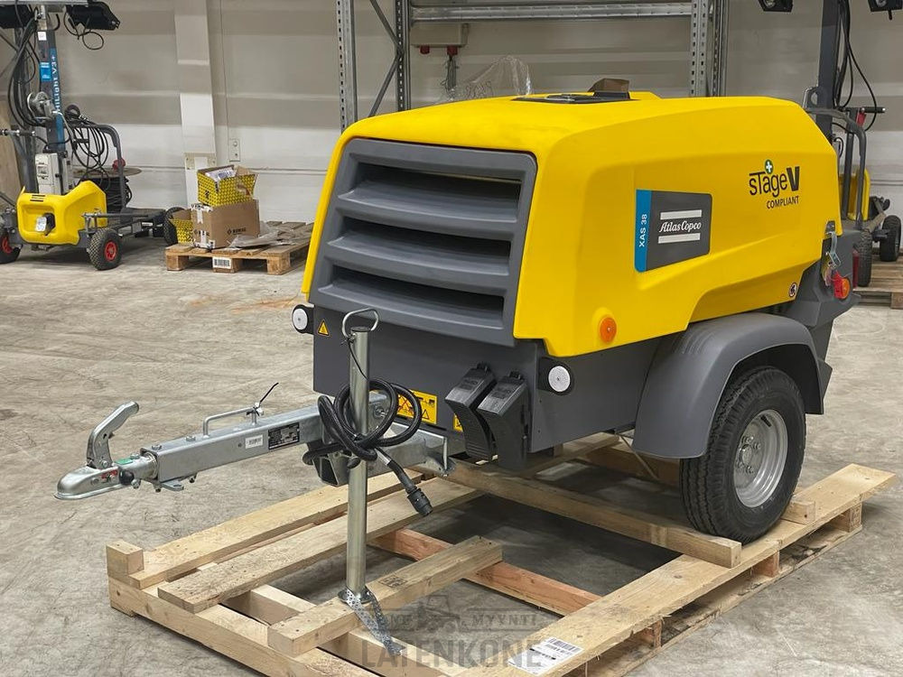 Atlas Copco XAS 38 StV Vaunukompressori UUSI - Повітряний компресор: фото 2 Atlas Copco XAS 38 StV Vaunukompressori UUSI - Повітряний компресор: фото 2