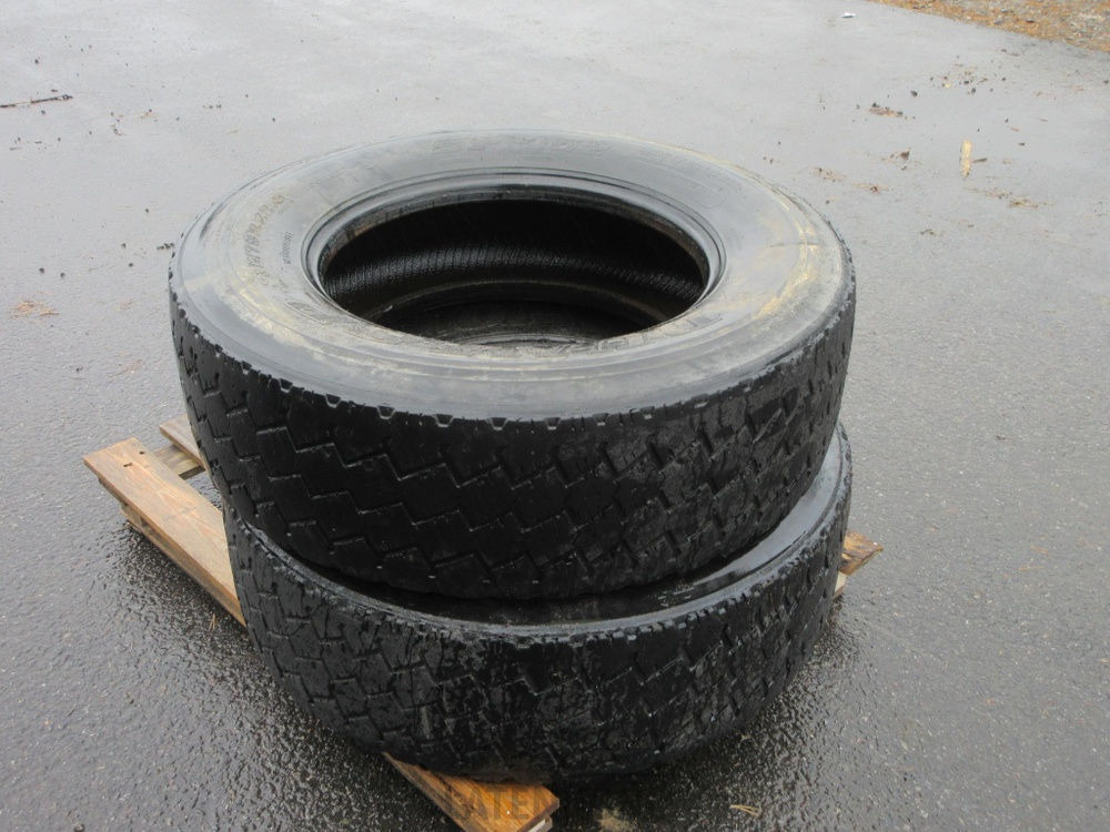 Dunlop 315/70 R22,5 renkaat 2kpl - Шина в категорії Будівельна техніка: фото 1 Dunlop 315/70 R22,5 renkaat 2kpl - Шина в категорії Будівельна техніка: фото 1