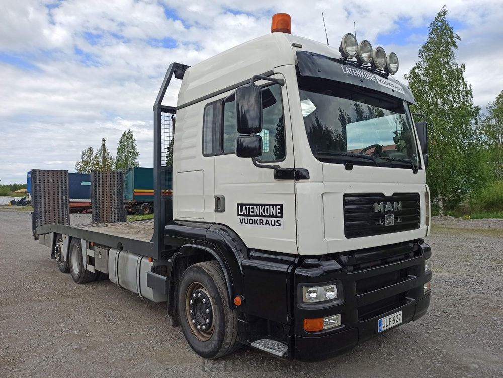 MAN TGA 6x2 koneenkuljetusauto - Автовоз вантажівка: фото 1 MAN TGA 6x2 koneenkuljetusauto - Автовоз вантажівка: фото 1