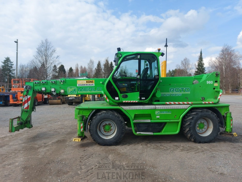 Merlo Roto 40.25MCSS with basket, remote and jib - Навантажувач телескопічний: фото 1 Merlo Roto 40.25MCSS with basket, remote and jib - Навантажувач телескопічний: фото 1