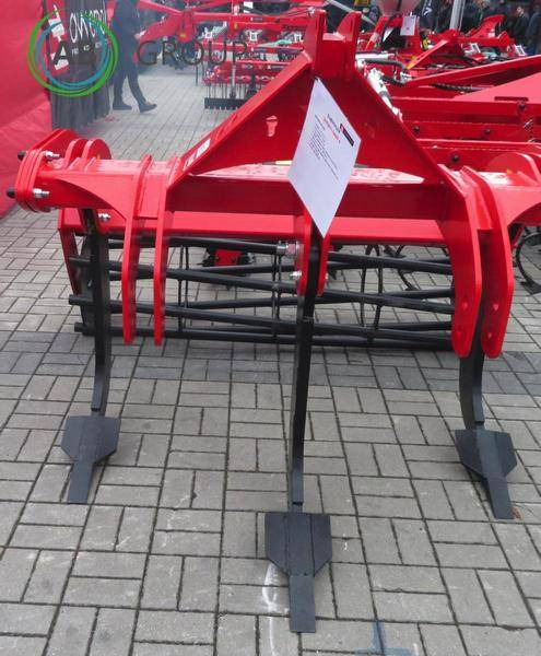 Awemak modular subsoiler Shorti (3 teeth) - Глибокорозпушувач: фото 1 Awemak modular subsoiler Shorti (3 teeth) - Глибокорозпушувач: фото 1