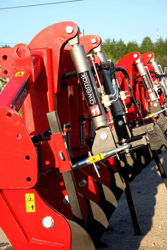 Awemak subsoiler Mamut 3 m - Глибокорозпушувач: фото 4 Awemak subsoiler Mamut 3 m - Глибокорозпушувач: фото 4