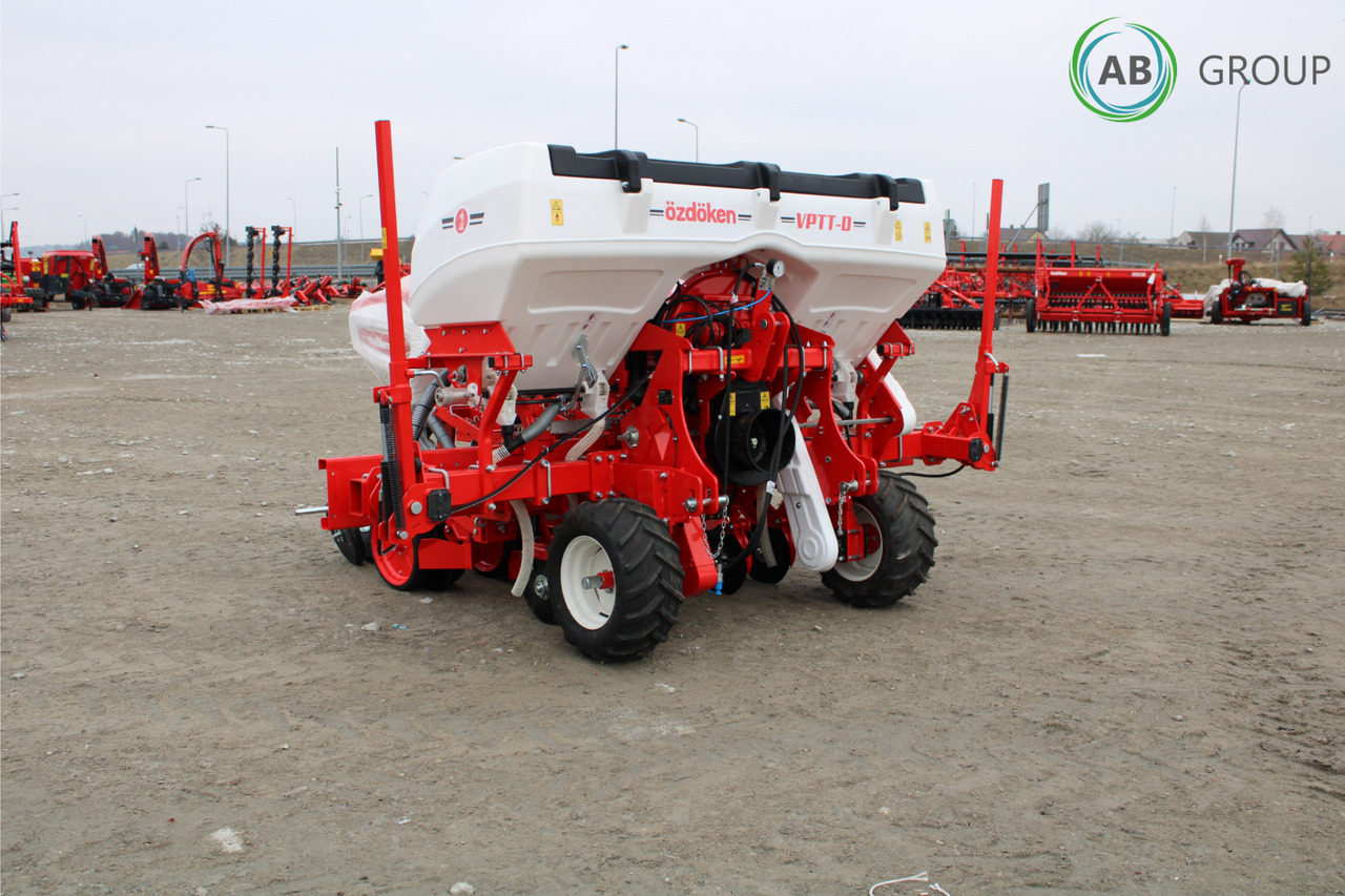 Four-row pneumatic precision seeder with depth fertilization Ozdoken VPTT - Сівалка точного висіву: фото 1 Four-row pneumatic precision seeder with depth fertilization Ozdoken VPTT - Сівалка точного висіву: фото 1