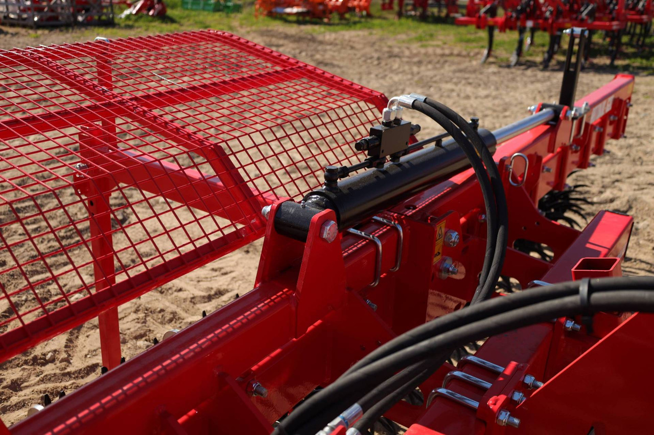 Ozdoken rotary weeder Rotokul 6,2 m - Техніка для обробки ґрунту: фото 5 Ozdoken rotary weeder Rotokul 6,2 m - Техніка для обробки ґрунту: фото 5