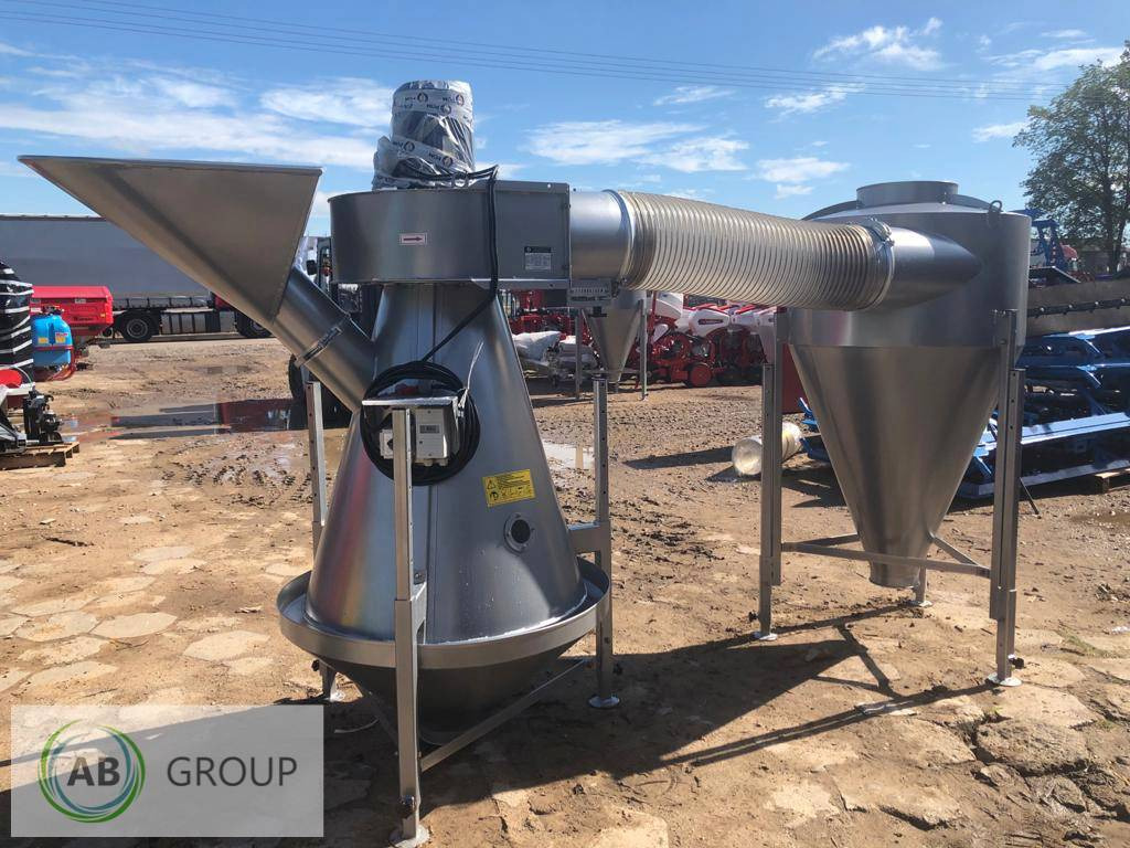 POM Augustów grain separator M502/1 - on stock! - Зерноочисна машина: фото 4 POM Augustów grain separator M502/1 - on stock! - Зерноочисна машина: фото 4
