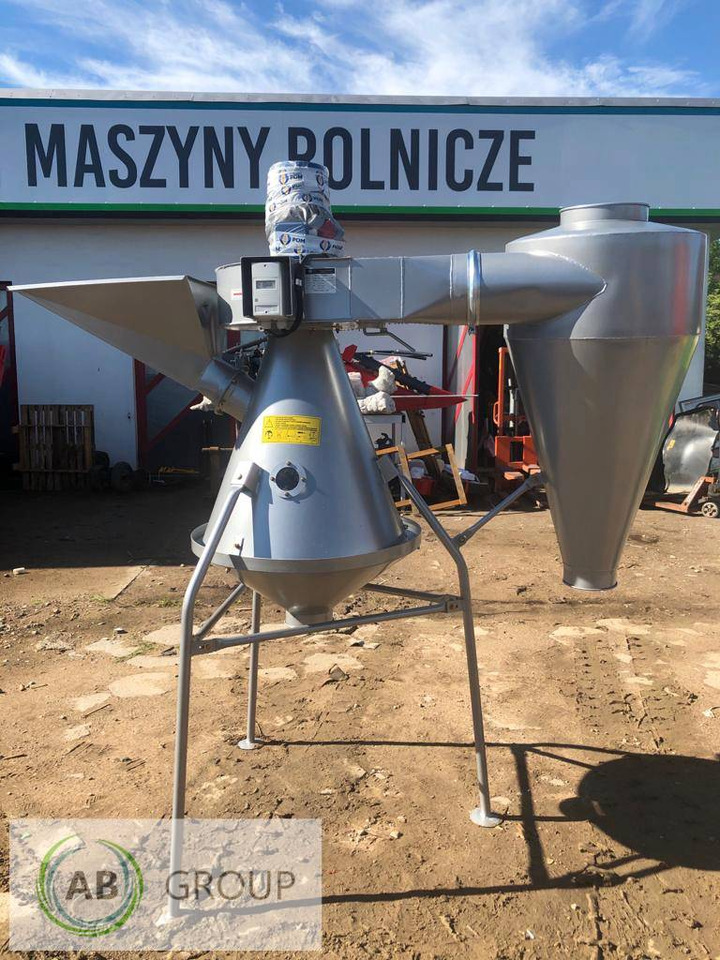 POM Augustów grain separator M502 - Зерноочисна машина: фото 1 POM Augustów grain separator M502 - Зерноочисна машина: фото 1