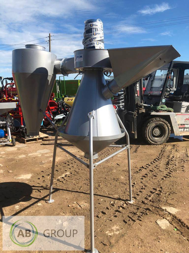 POM Augustów grain separator M502 - Зерноочисна машина: фото 4 POM Augustów grain separator M502 - Зерноочисна машина: фото 4
