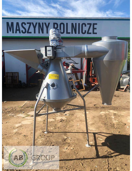 Pom Augustów separator ziarna M502 - Зерноочисна машина: фото 1 Pom Augustów separator ziarna M502 - Зерноочисна машина: фото 1