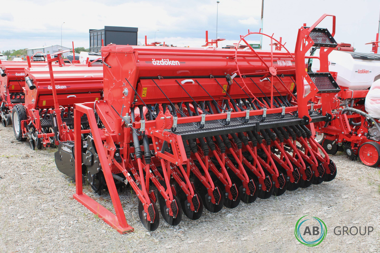 Seedbed and seeding unit mounted on Ozdoken Pertum CS-300 active harrow – single-disc coulter, Packer roller - Посівний комплекс: фото 2 Seedbed and seeding unit mounted on Ozdoken Pertum CS-300 active harrow – single-disc coulter, Packer roller - Посівний комплекс: фото 2