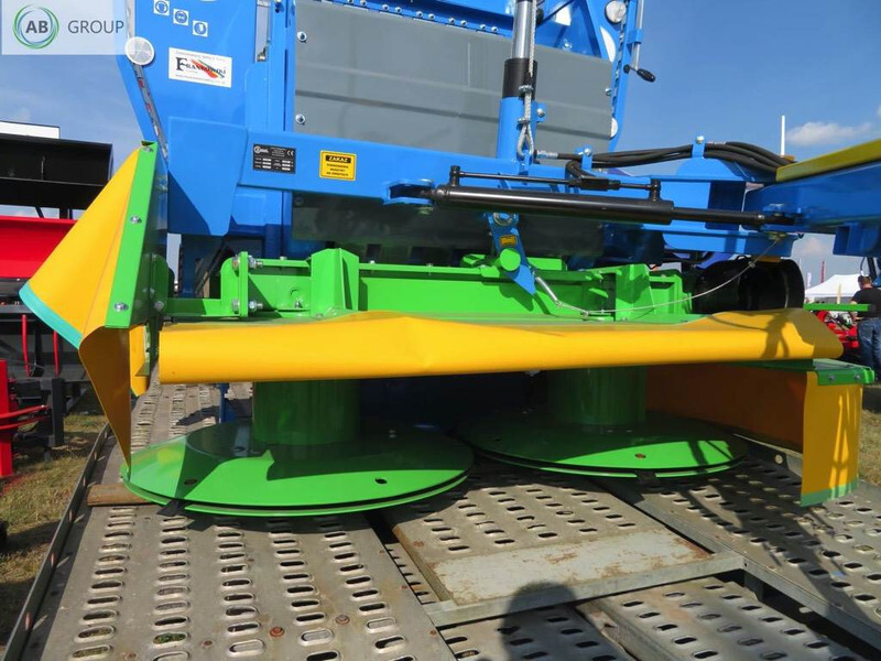 ZAMET ścinacz zielonek T635, 14,5m3 - Косарка: фото 2 ZAMET ścinacz zielonek T635, 14,5m3 - Косарка: фото 2