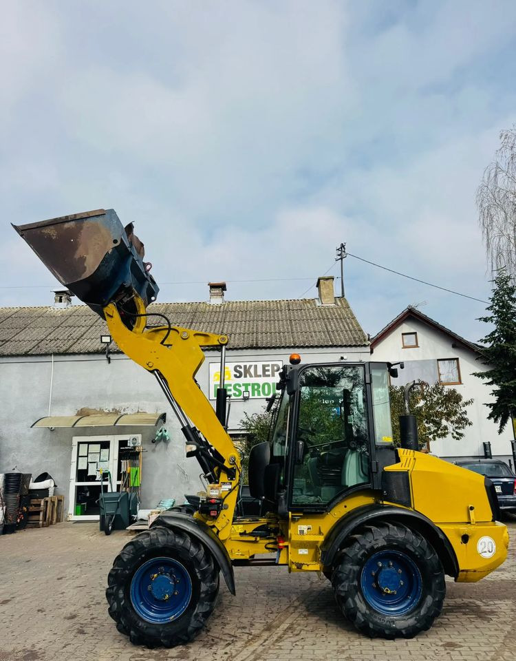 Caterpillar 908H - Колісний навантажувач: фото 5 Caterpillar 908H - Колісний навантажувач: фото 5