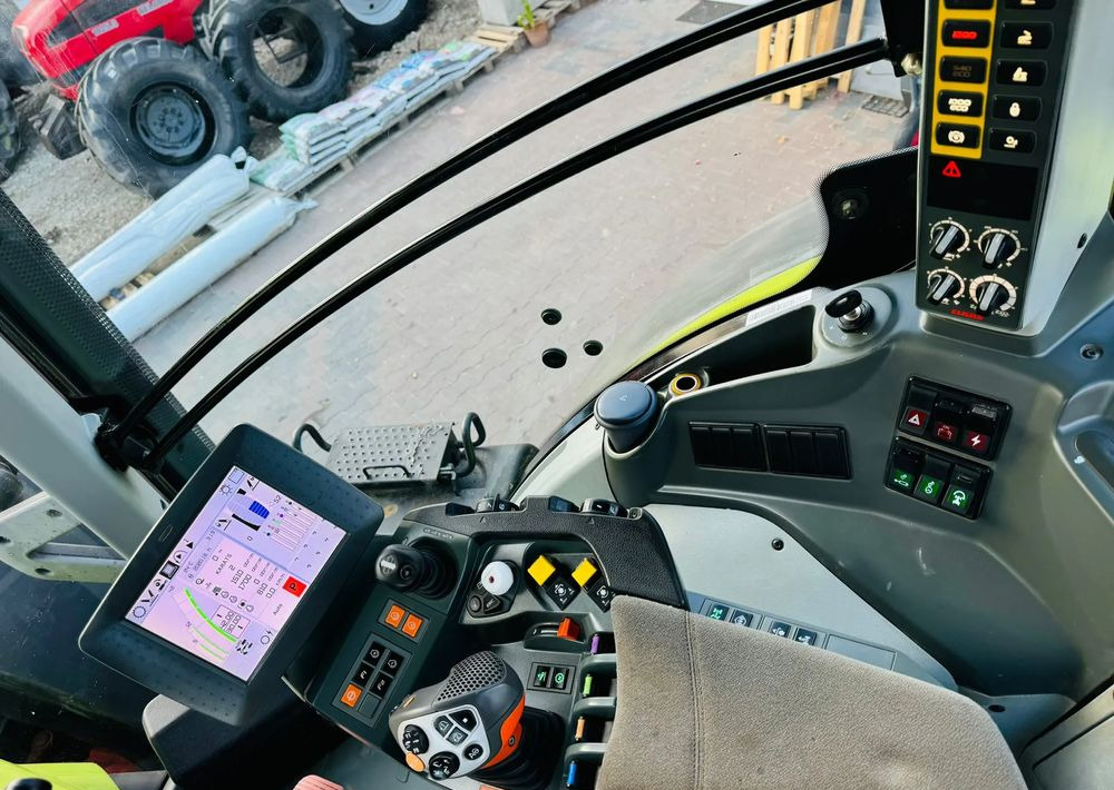 Трактор Claas Axion 930 CMATIC CEBIS: фото 12 Трактор Claas Axion 930 CMATIC CEBIS: фото 12