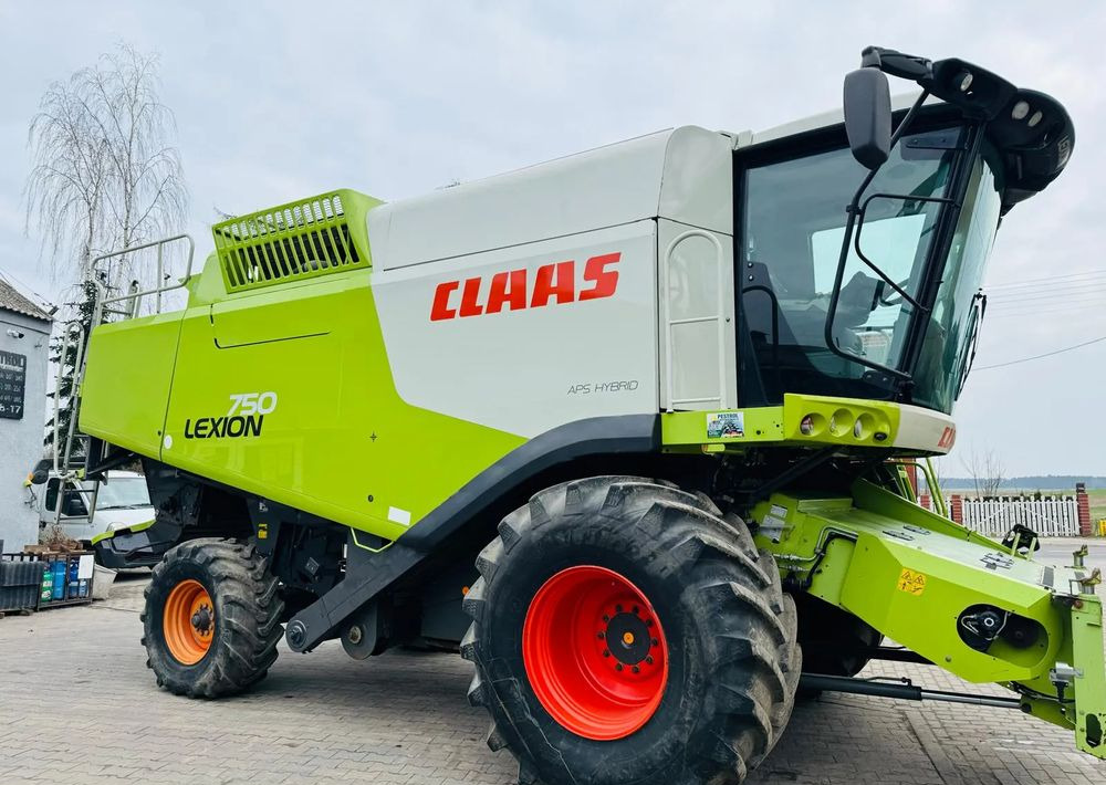 Claas LEXION 750 APS HYBRID - Зернозбиральний комбайн: фото 2 Claas LEXION 750 APS HYBRID - Зернозбиральний комбайн: фото 2