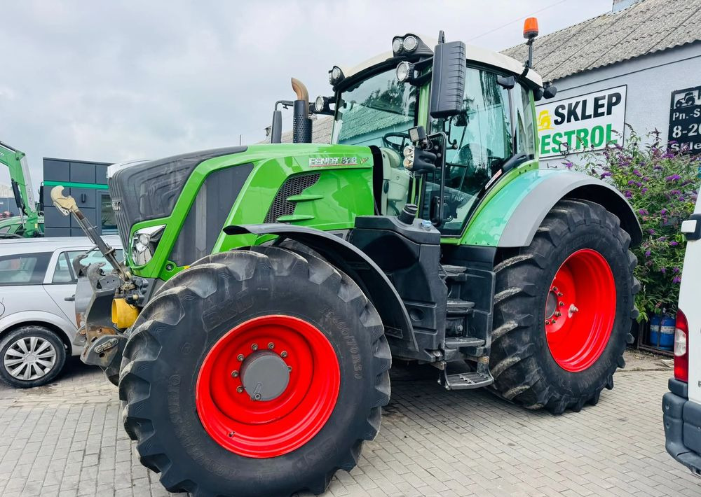 Fendt 828 Vario Profi Plus - Трактор: фото 2 Fendt 828 Vario Profi Plus - Трактор: фото 2