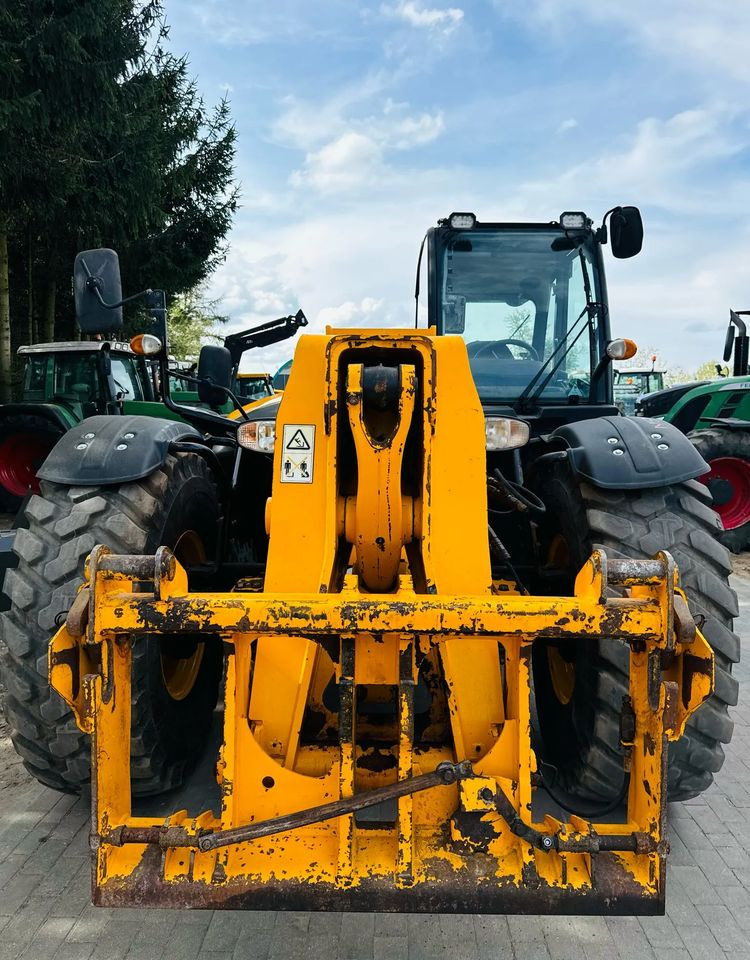 JCB 550-80 Agri Plus - Навантажувач телескопічний: фото 3 JCB 550-80 Agri Plus - Навантажувач телескопічний: фото 3
