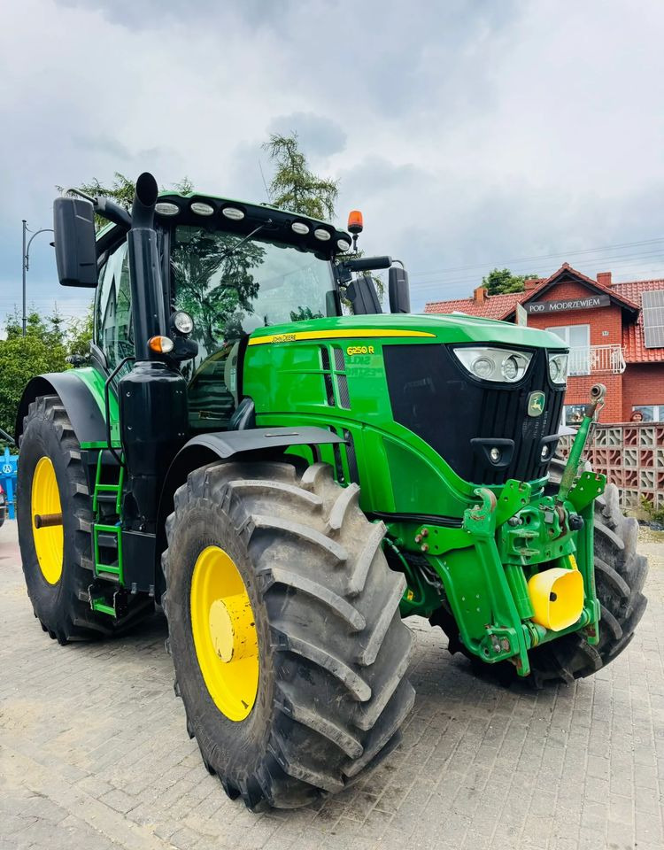 John Deere 6250R - Трактор: фото 2 John Deere 6250R - Трактор: фото 2