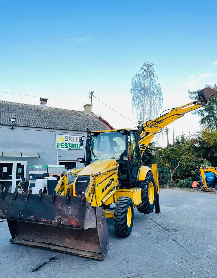Komatsu WB93R - Екскаватор-навантажувач: фото 3 Komatsu WB93R - Екскаватор-навантажувач: фото 3