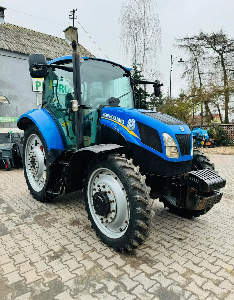 New Holland T5.115 - Трактор: фото 3 New Holland T5.115 - Трактор: фото 3