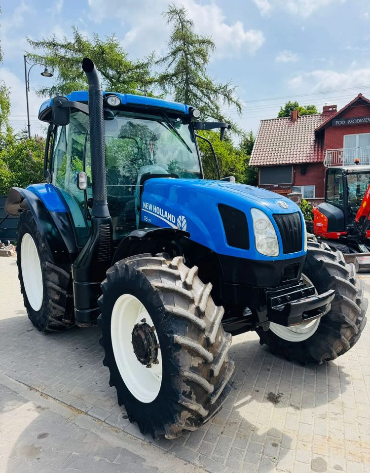 New Holland T6.175 - Трактор: фото 1 New Holland T6.175 - Трактор: фото 1