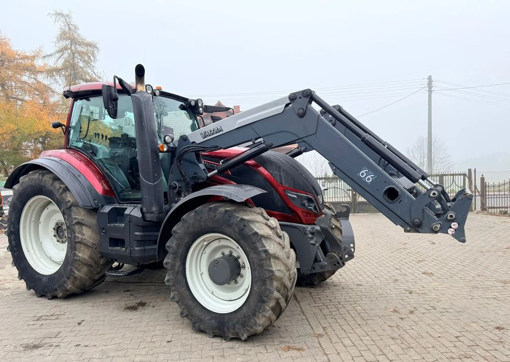 Valtra T174 - Трактор: фото 5 Valtra T174 - Трактор: фото 5