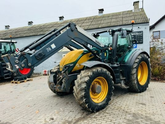 Трактор Valtra T174: фото 16