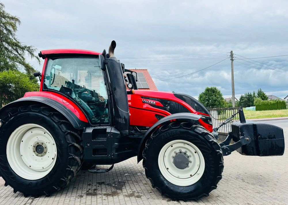 Valtra T234A - Трактор: фото 4 Valtra T234A - Трактор: фото 4