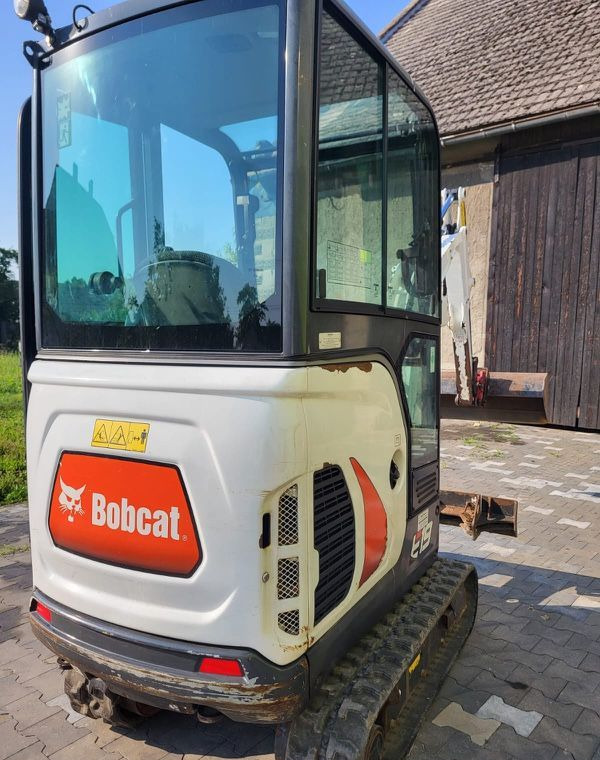 Bobcat E19 - Гусеничний екскаватор: фото 4 Bobcat E19 - Гусеничний екскаватор: фото 4