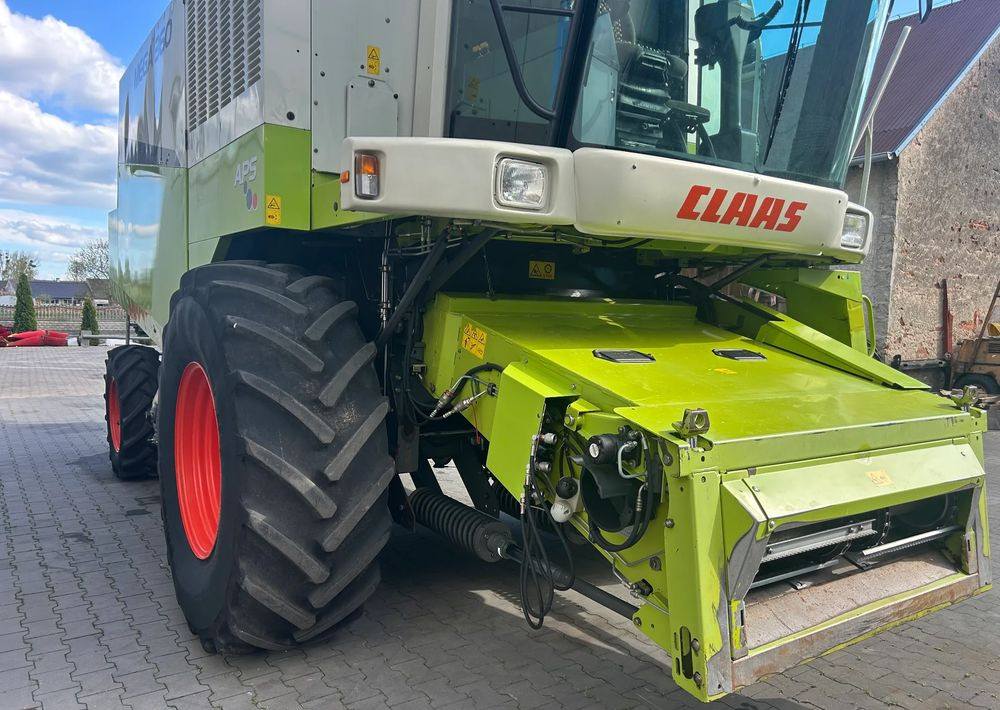 Claas Mega 360 - Зернозбиральний комбайн: фото 4 Claas Mega 360 - Зернозбиральний комбайн: фото 4